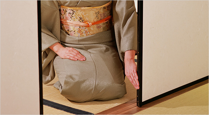 ふすまの開け閉め